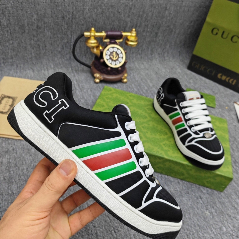G*u*i casual shoes